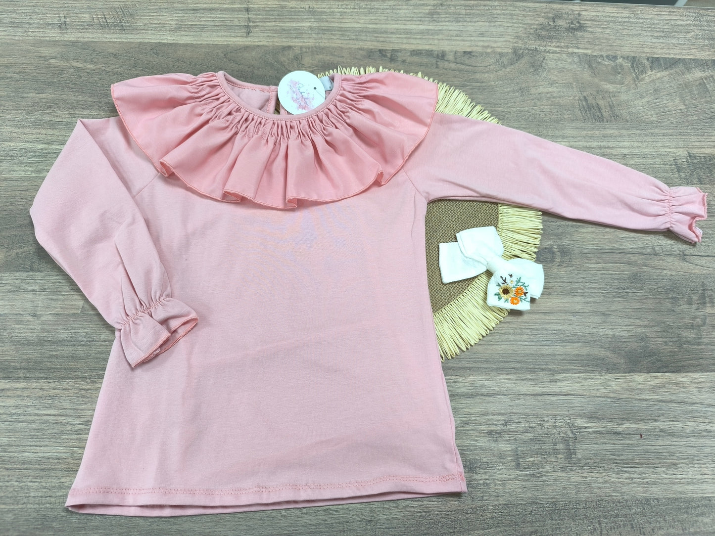 Camiseta de niña rosa de manga larga con cuello volante (12 meses a 8 años)