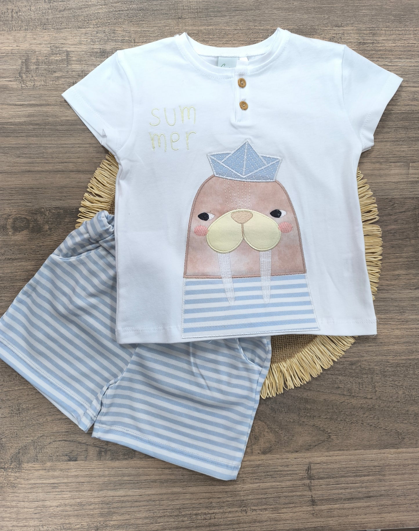 Conjunto infantil “Summer” – Estilo marinero con un toque divertido 🐻⚓
