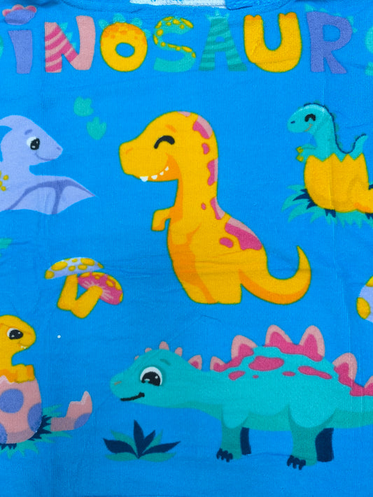Toalla poncho con gorro para niño – Dinosaurios de colores | Ligera, divertida y de secado rápido (60x120 cm)