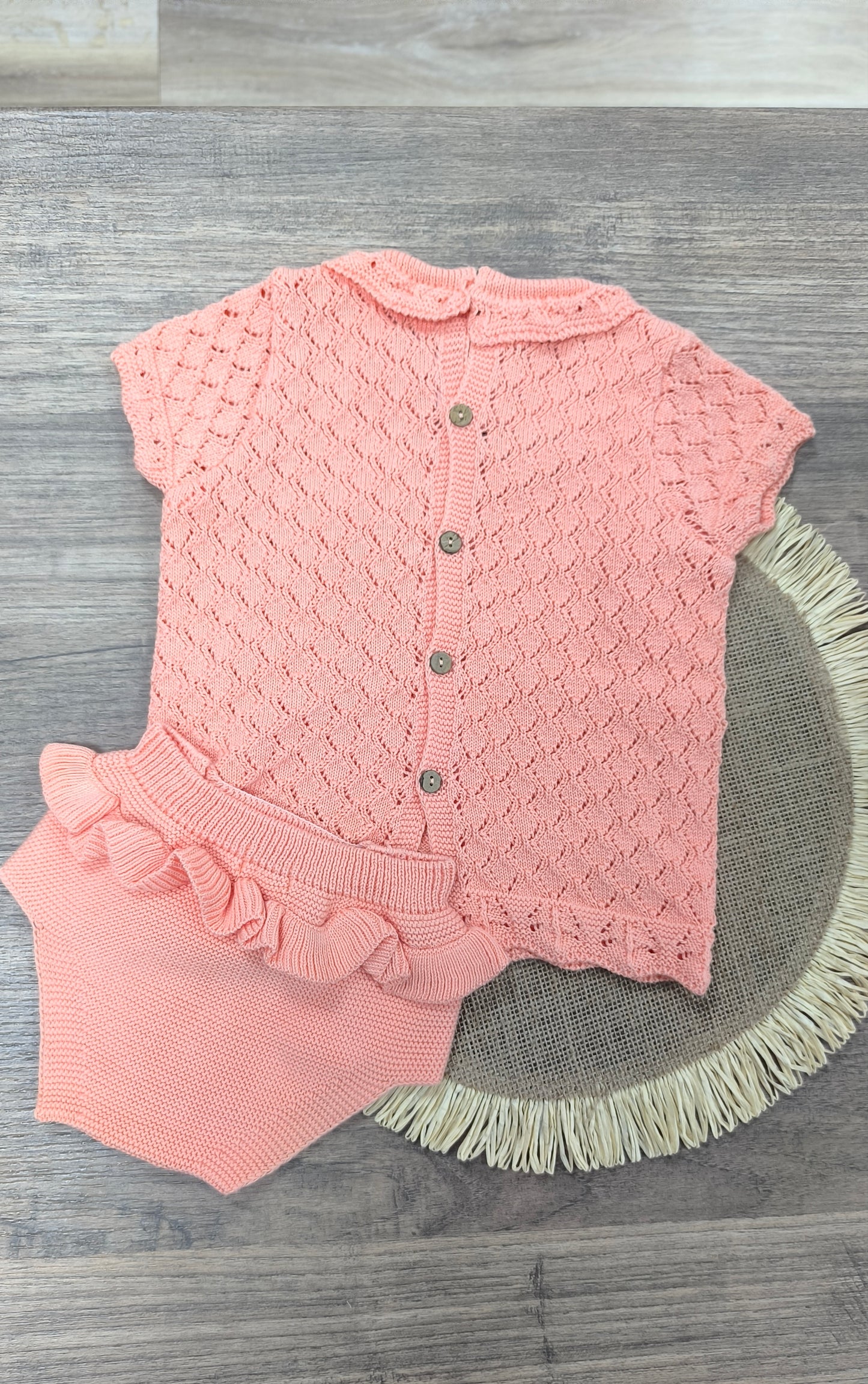 Conjunto de Hilo Mandarina | Conjunto de Bebé de Dos Piezas con Calado y Volantes
