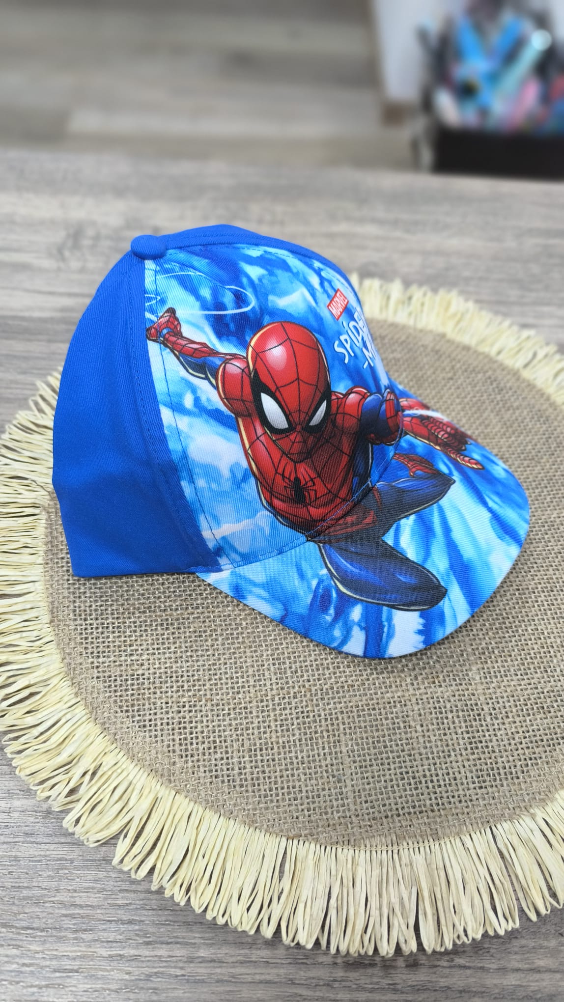 Gorra Infantil de Spider-Man Oficial Marvel – Ajustable, Ligera y Perfecta para Playa, Piscina y Días de Sol