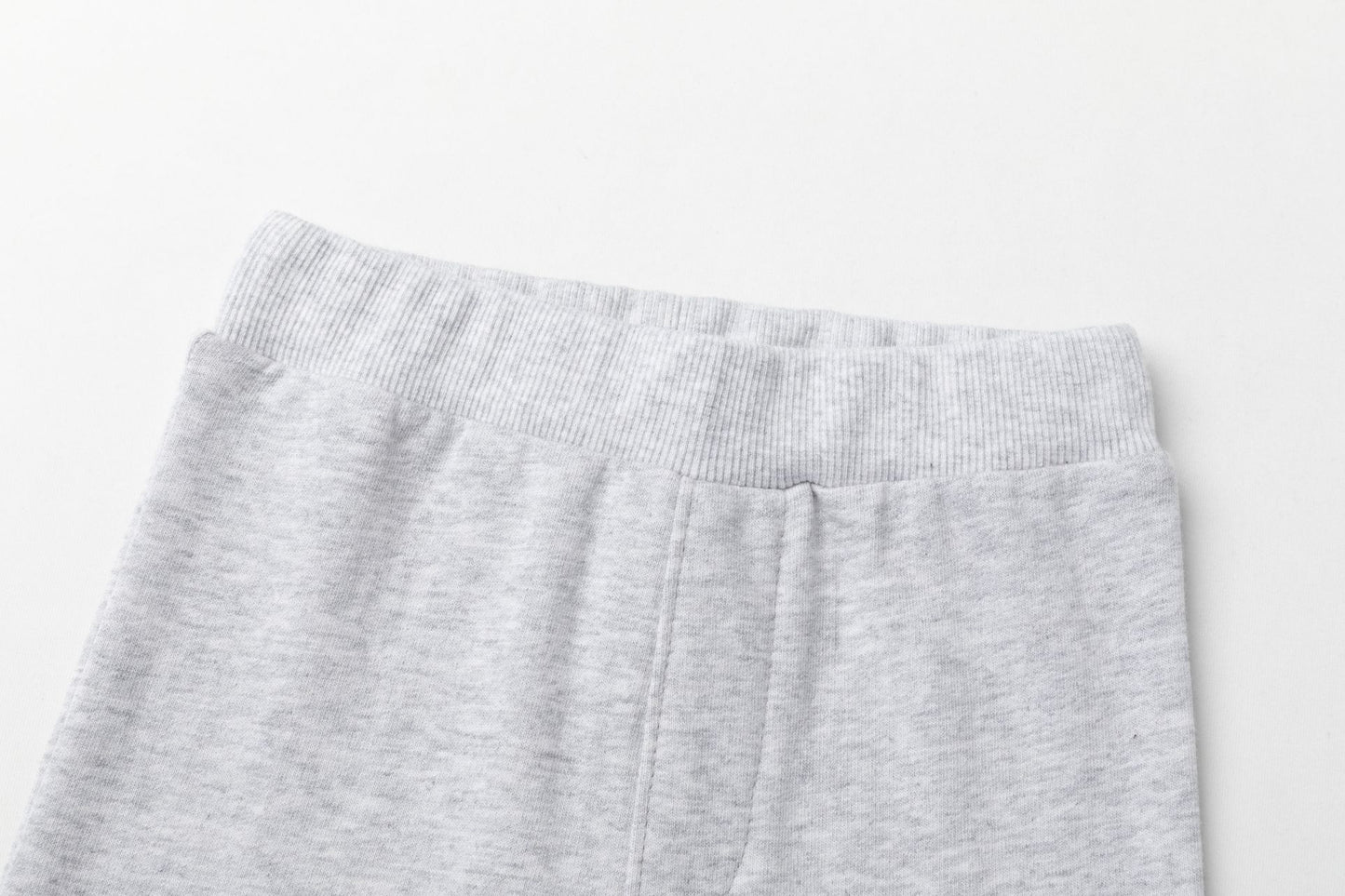 Pantalón deportivo bebé Perrito| Tejido rizo |
