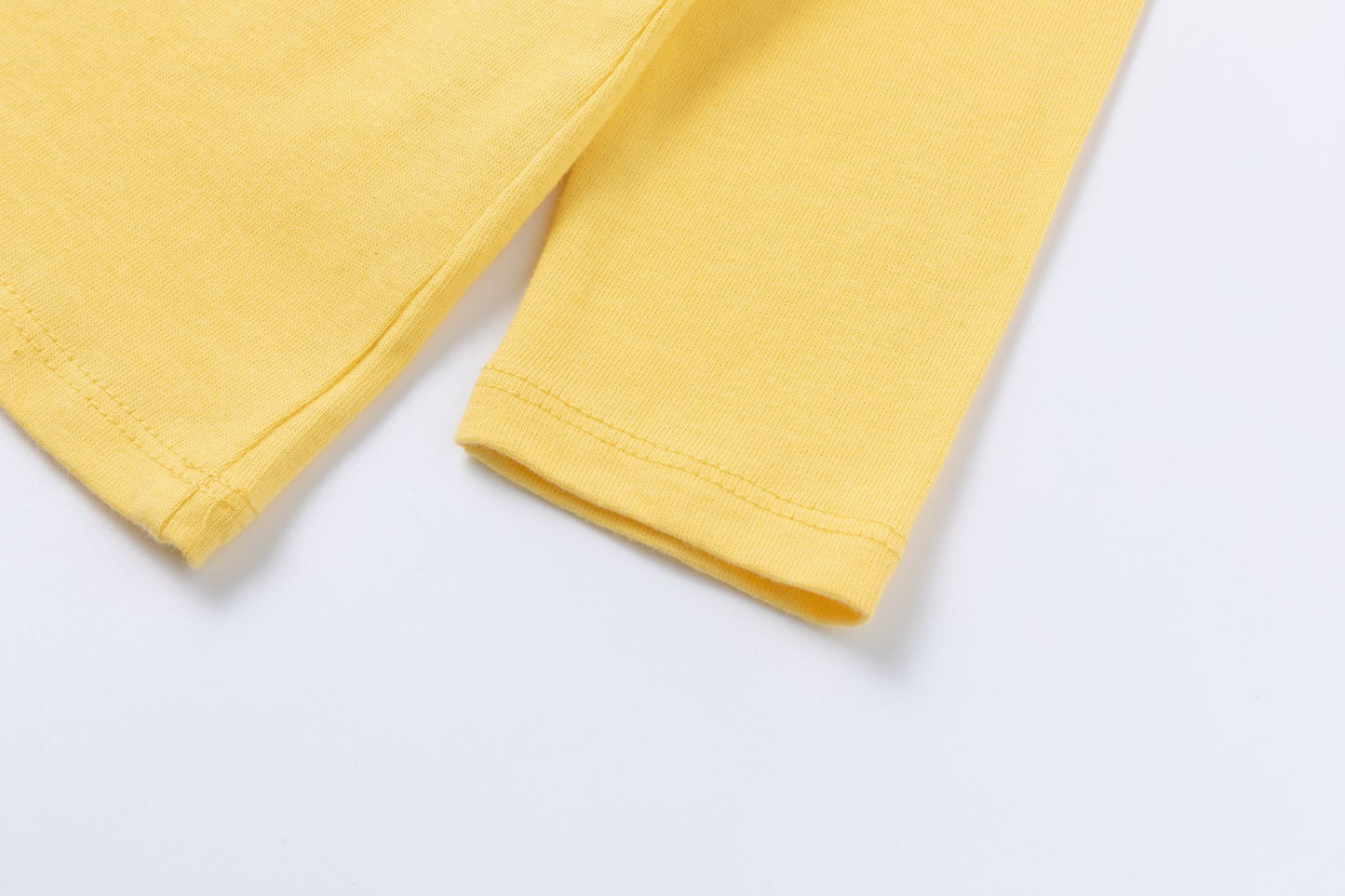 Camiseta Amarilla Patos| Manga larga | 100% Algodón