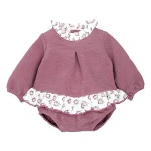 Conjunto Jesusito con Pololo de niña Meira