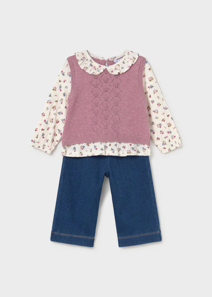 Conjunto Infantil Violeta -  Pantalón Vaquero y Camisa Floral con Chaleco de Lana