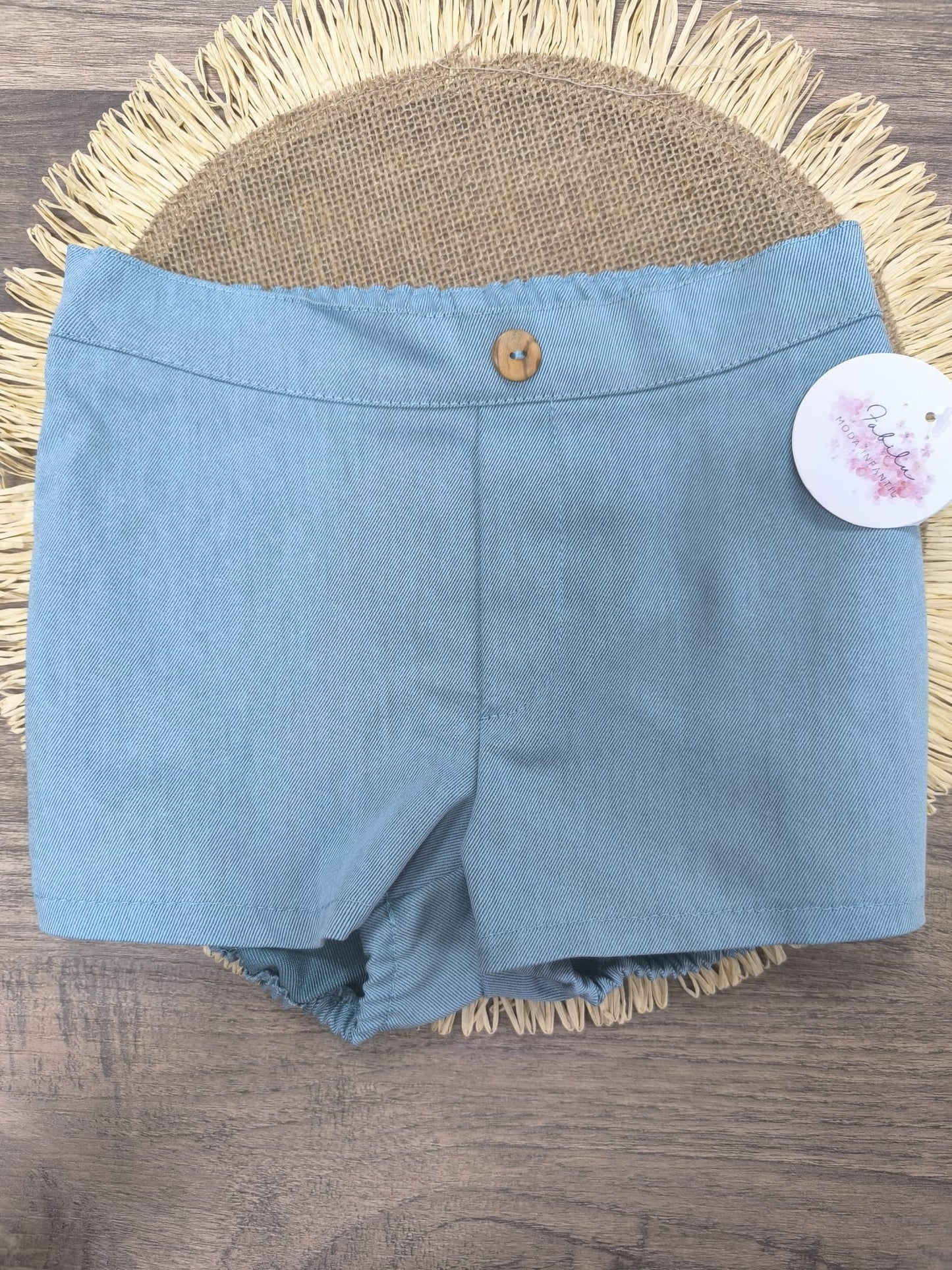 Pantalón corto Pepe verde – Estilo, comodidad y encanto para tu niño