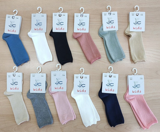 Calcetines altos lisos JC Castellá | Calidad española para niños y bebés