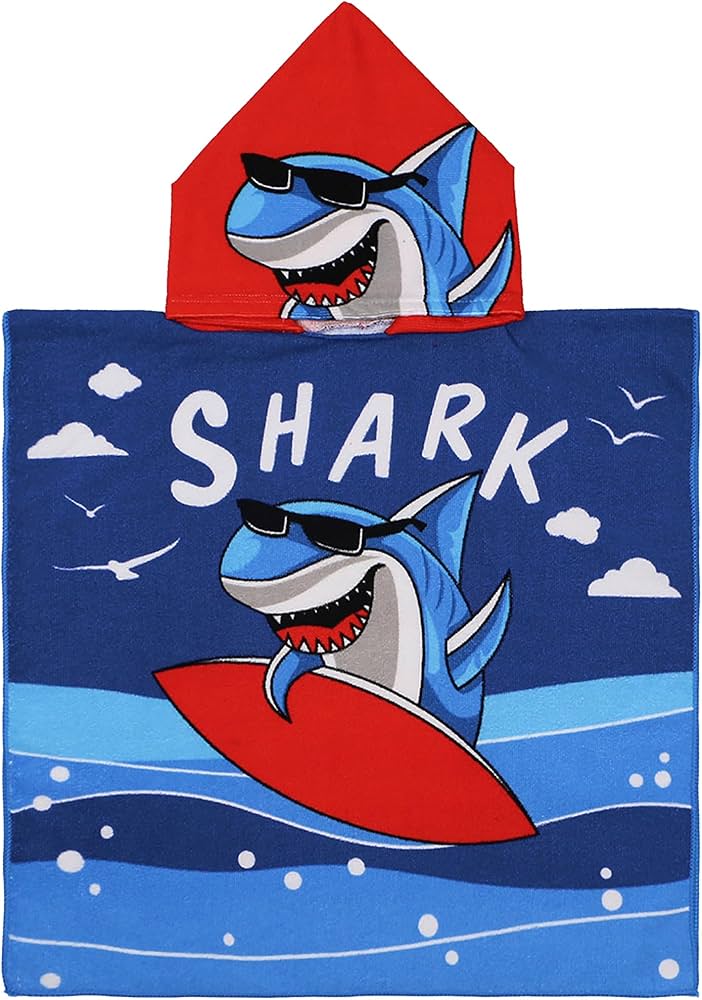 Toalla poncho con gorro para niño – Tiburón surfero azul | Ligera, divertida y de secado rápido (60x120 cm)