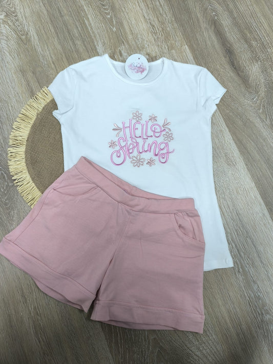Conjunto de niña con camiseta “Hello Spring” y pantalón corto rosa