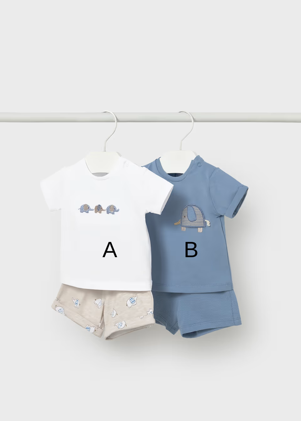 Conjuntos de Dos Piezas para Bebé Mayoral | Camiseta y Pantalón de Algodón