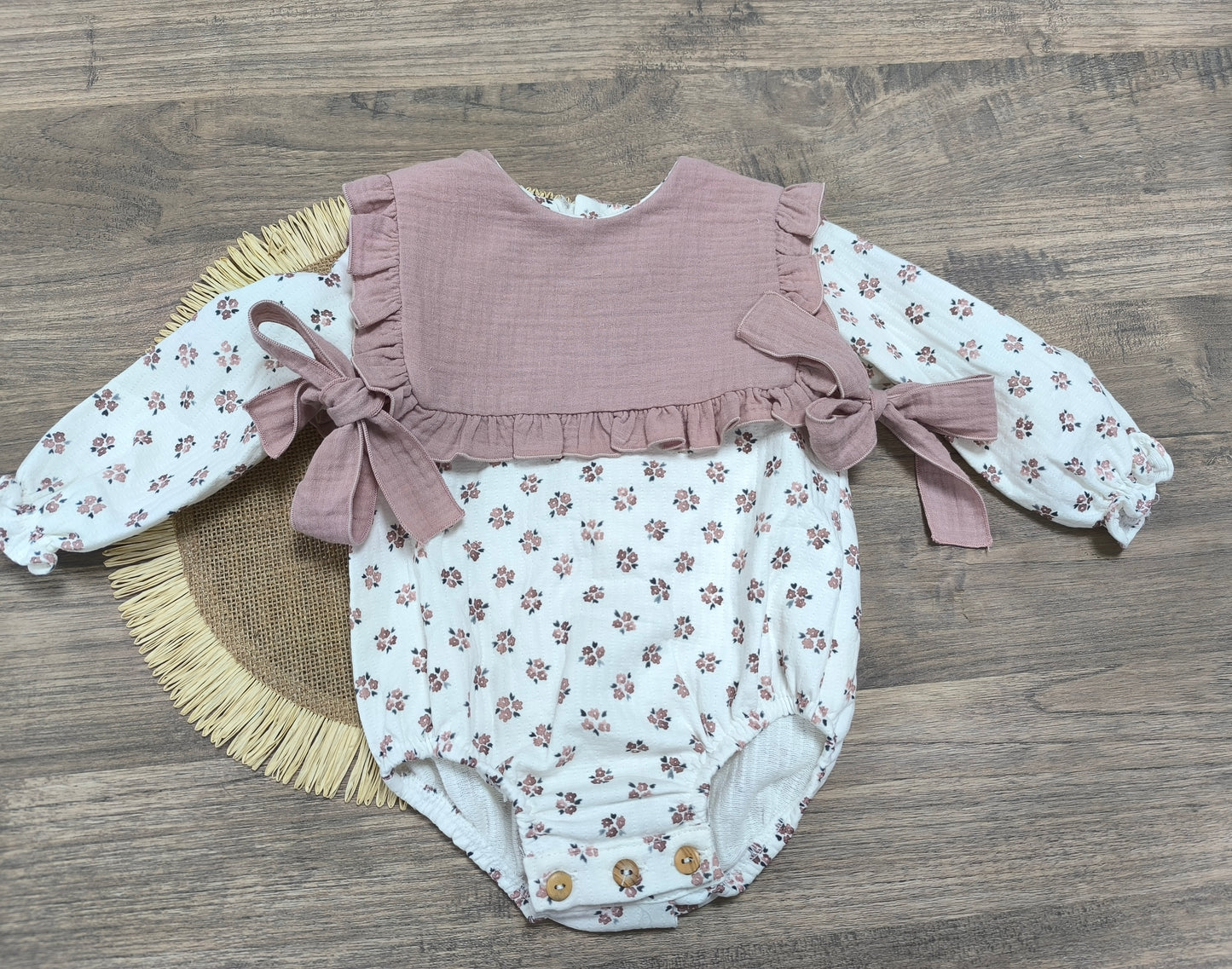 Pelele Algodón Dulce | 100% Algodón con Baberola Rosa y Estampado de Flores (3 a 36 meses)