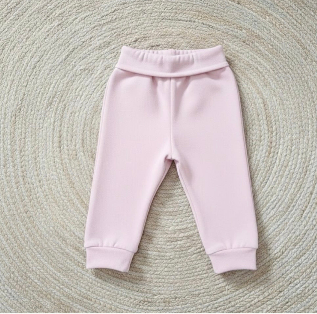 Pantalón de chándal básico de algodón para bebé en color Rosa