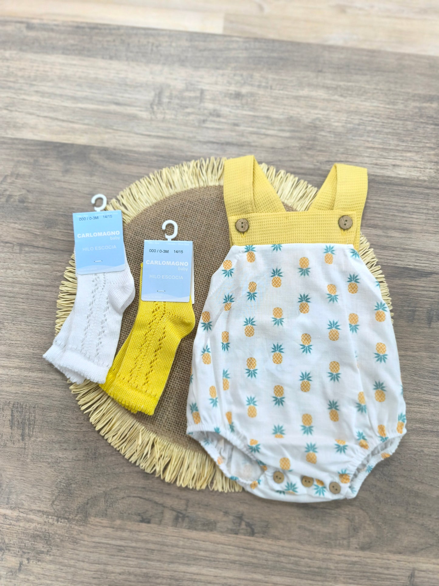 🍍 Peto piñas en color amarillo –  Colección Gaya de Calamaro