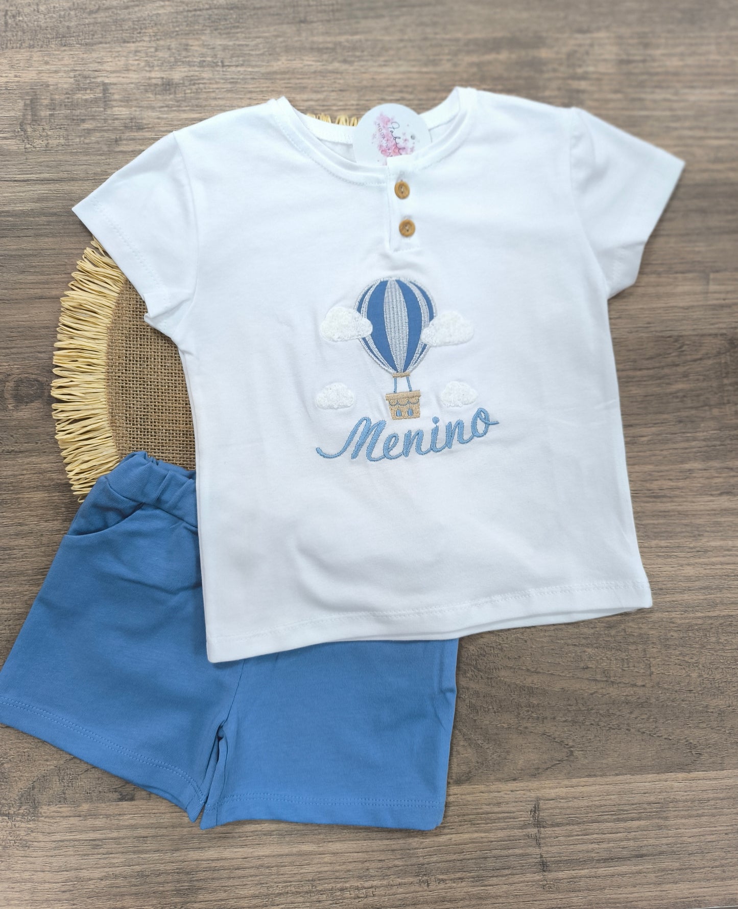 ✨ Conjunto infantil bordado “Menino” – Frescura y ternura para los más pequeños ✨