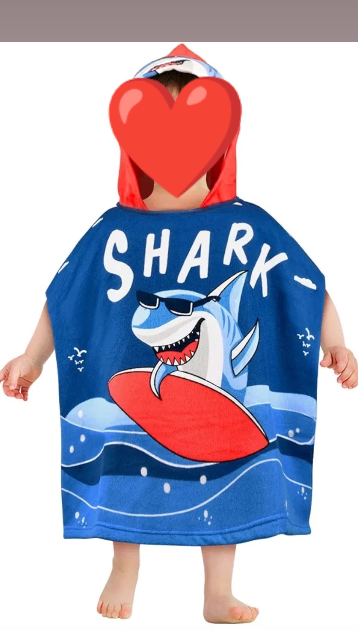 Toalla poncho con gorro para niño – Tiburón surfero azul | Ligera, divertida y de secado rápido (60x120 cm)