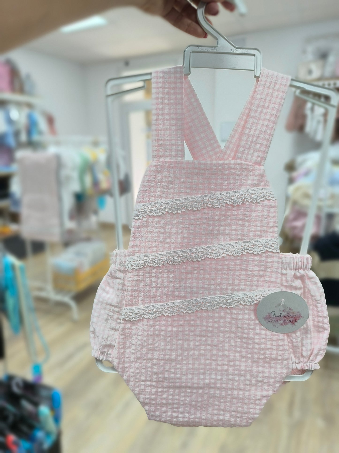 Ranita de bebé niña en cuadros vichy rosa y blanco con tirantes