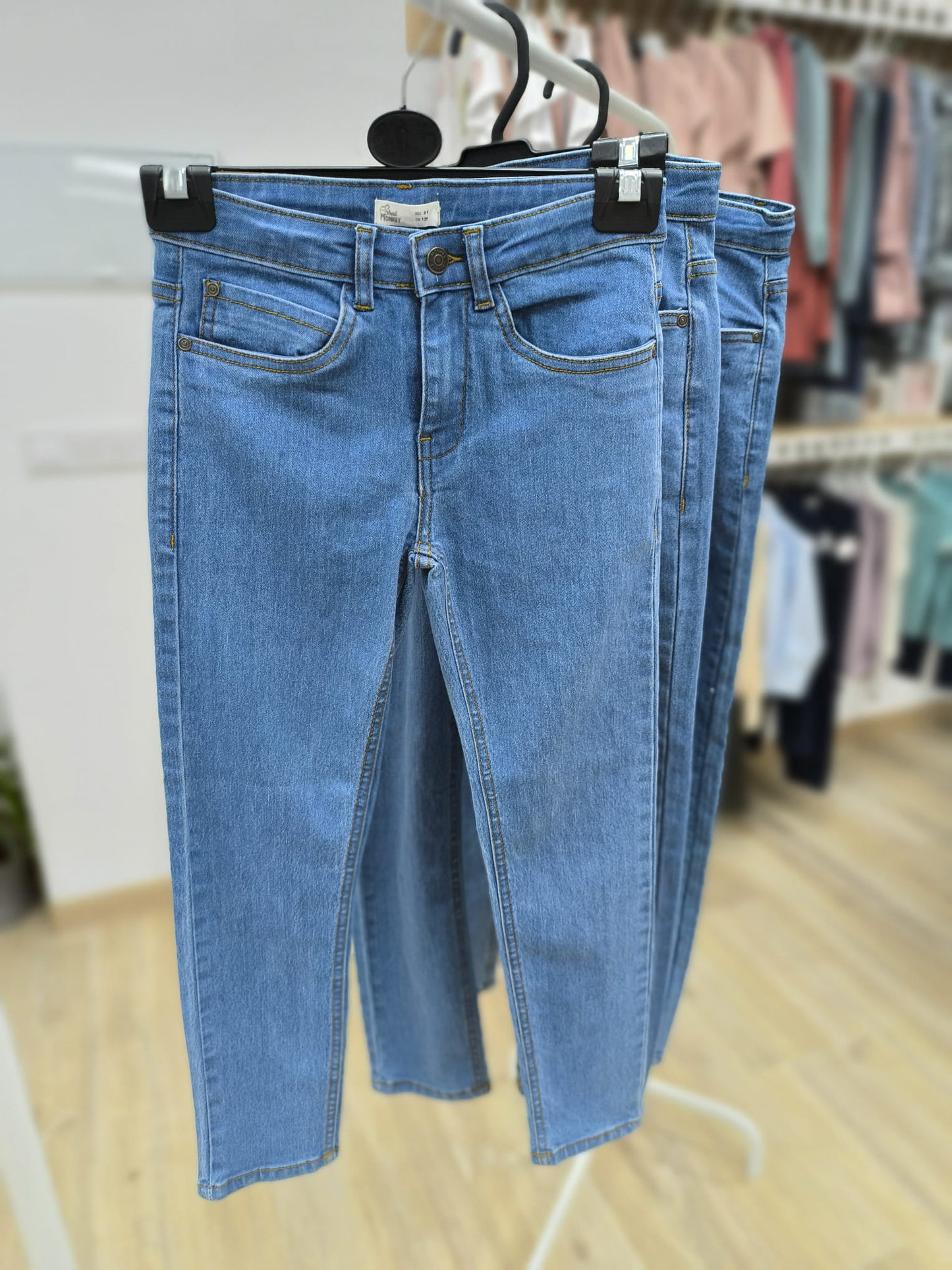 👖 Pantalón vaquero claro Slim Fit para niño – Street Monkey, cómodo y versátil