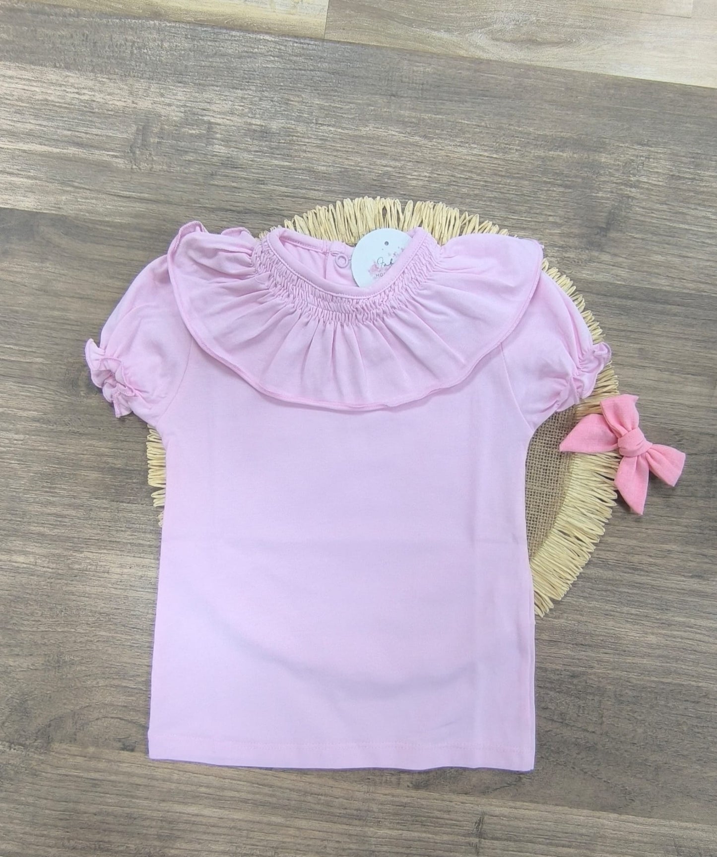 Camiseta Rosa con Maxicuello de Volante
