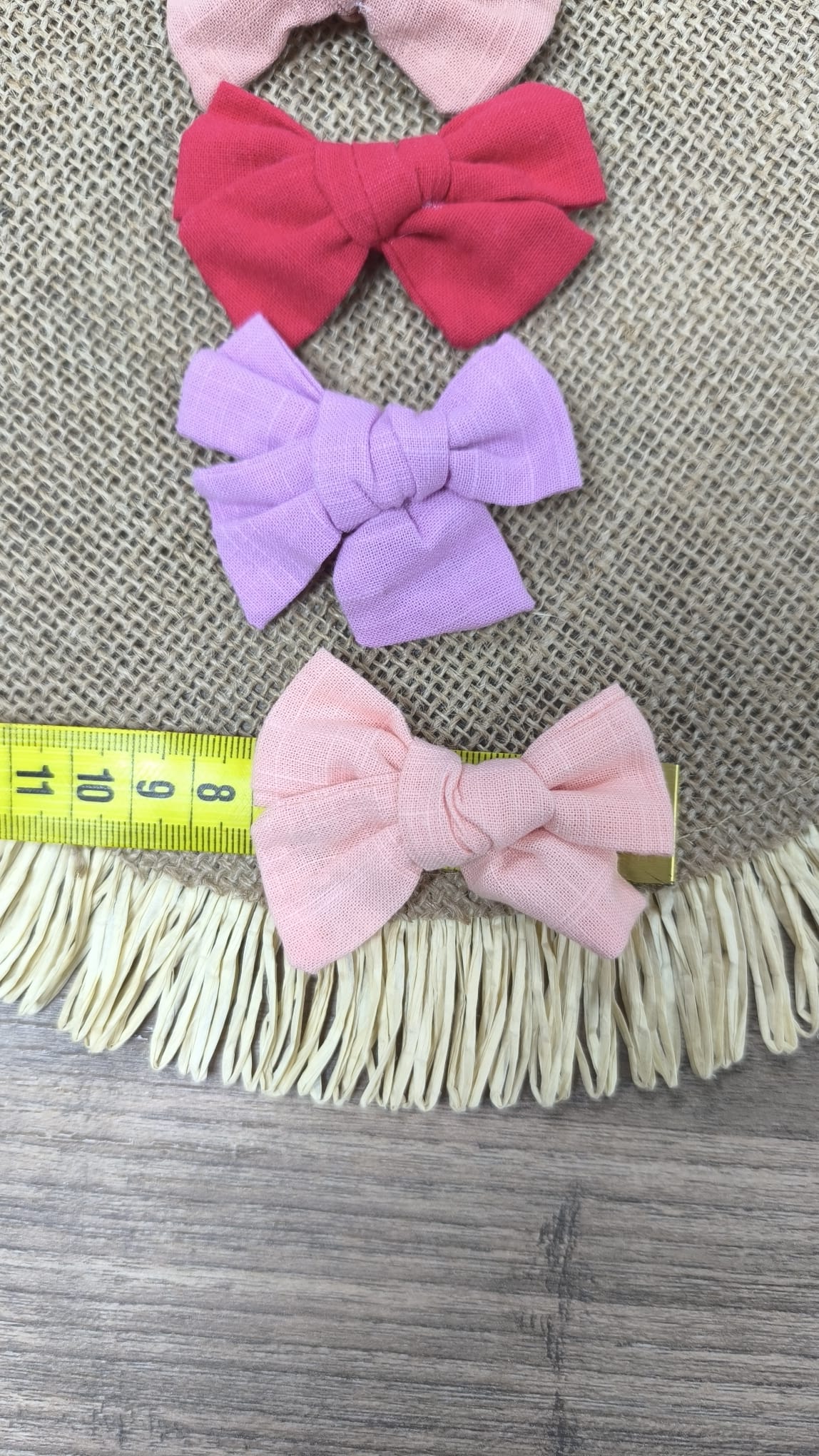 Lazos de Lino con Pinza – Complementos Elegantes y Atemporales