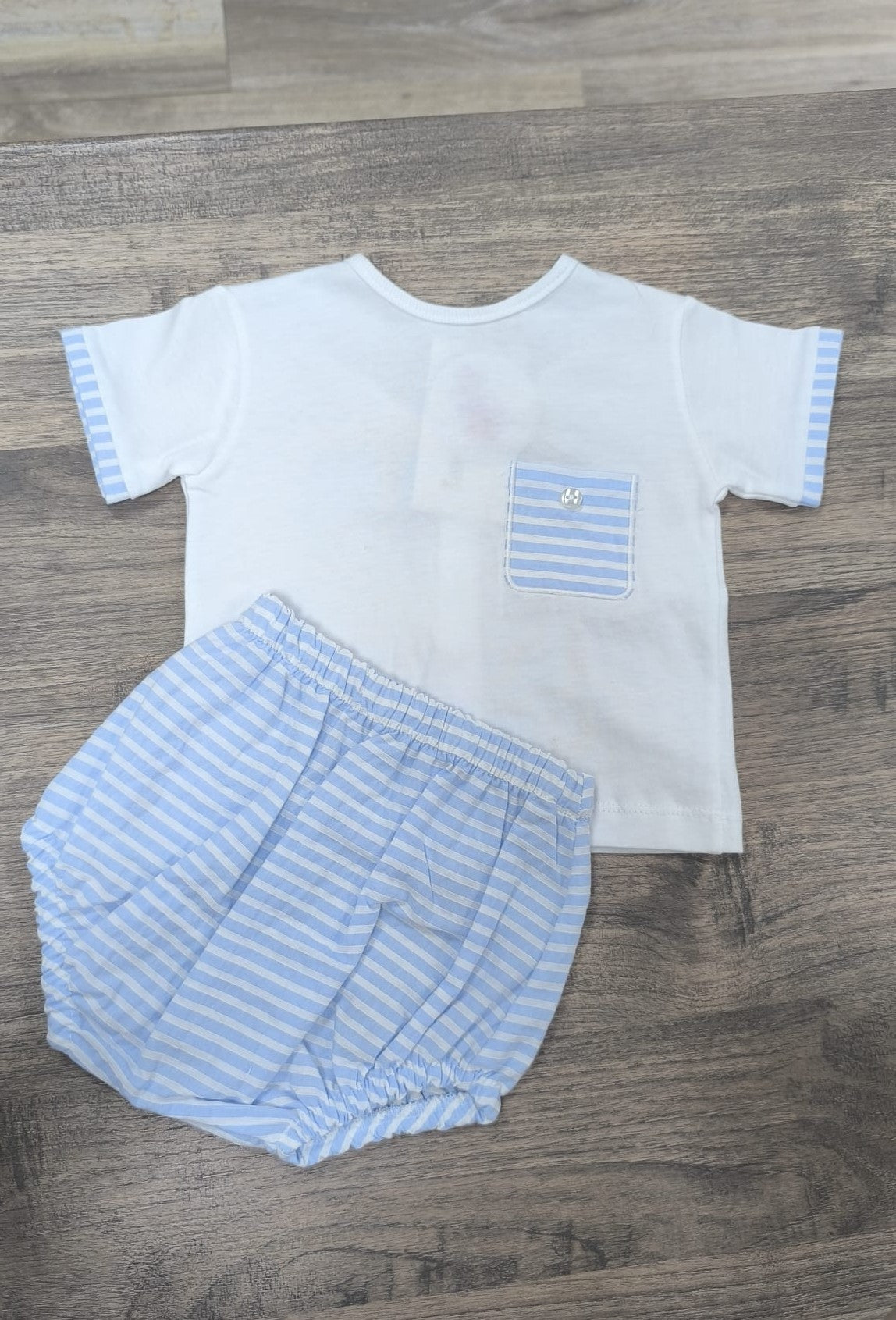 Conjunto unisex para bebé Tony Bambino  | Camiseta blanca y cubrepañal 100% algodón