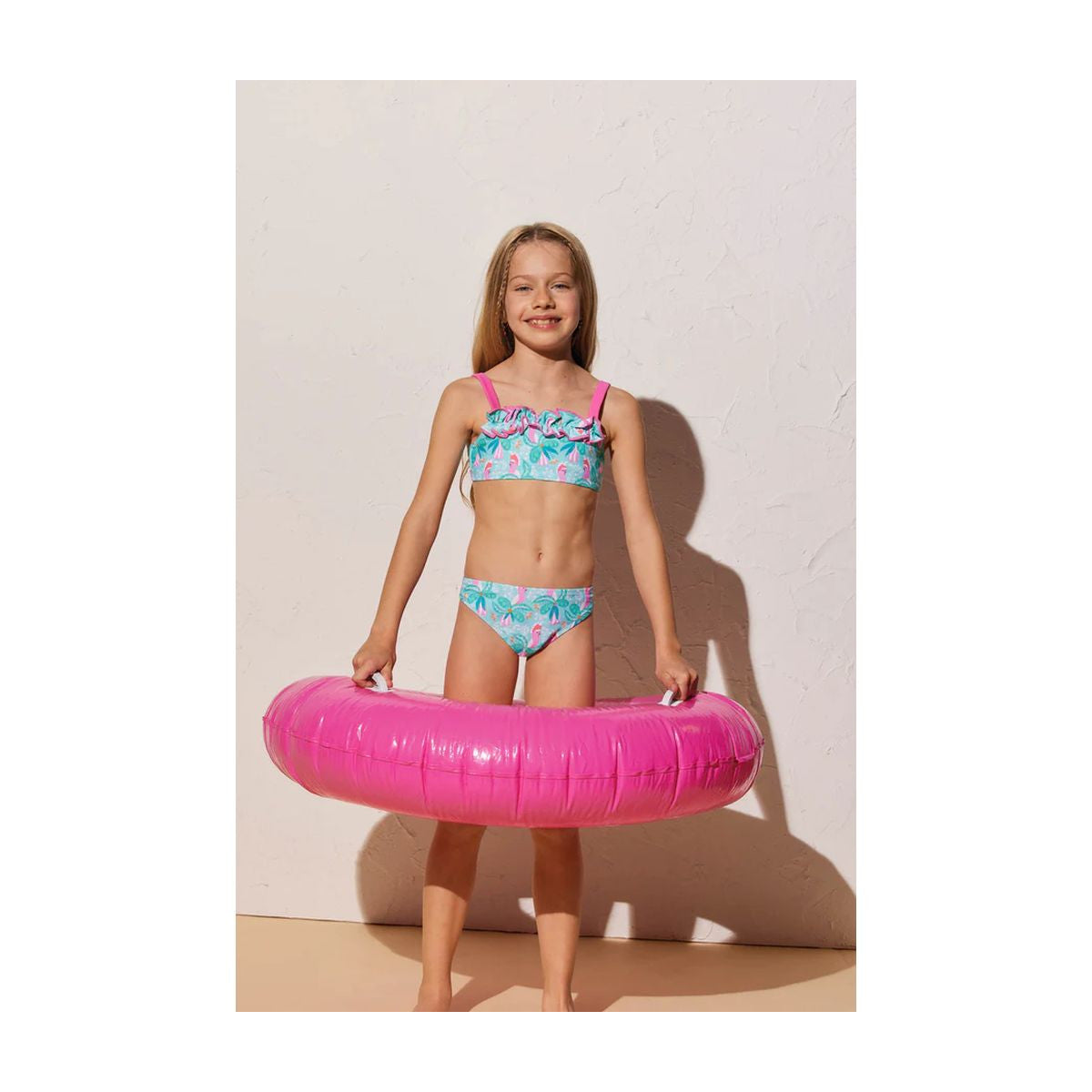 Bikini de Niña Ysabel Mora de Dos Piezas Estampado Tropical con Volante